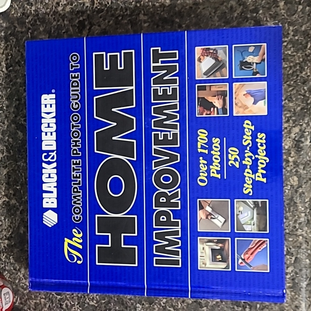 BLACK & DECKER‎ THE COMPLERE PHOTO GUIDE TO HOME IMPROVEMENT BOOK